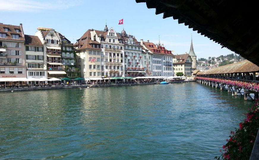 Chalo Zurich & Paris European Extravaganza Package for 7 Days